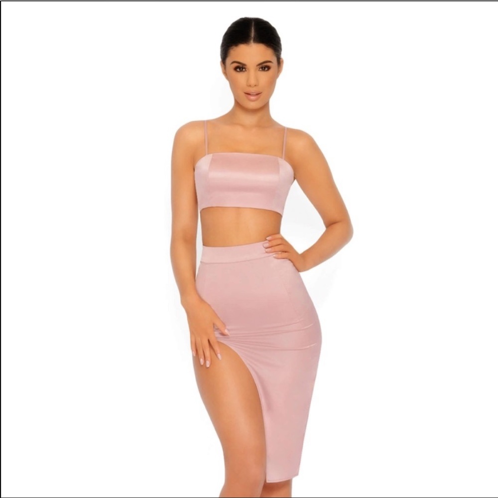 OHPOLLY SIZE US4 SKIRT SET BLUSH TRUE TO SIZE NEVER WORN WITH TAG